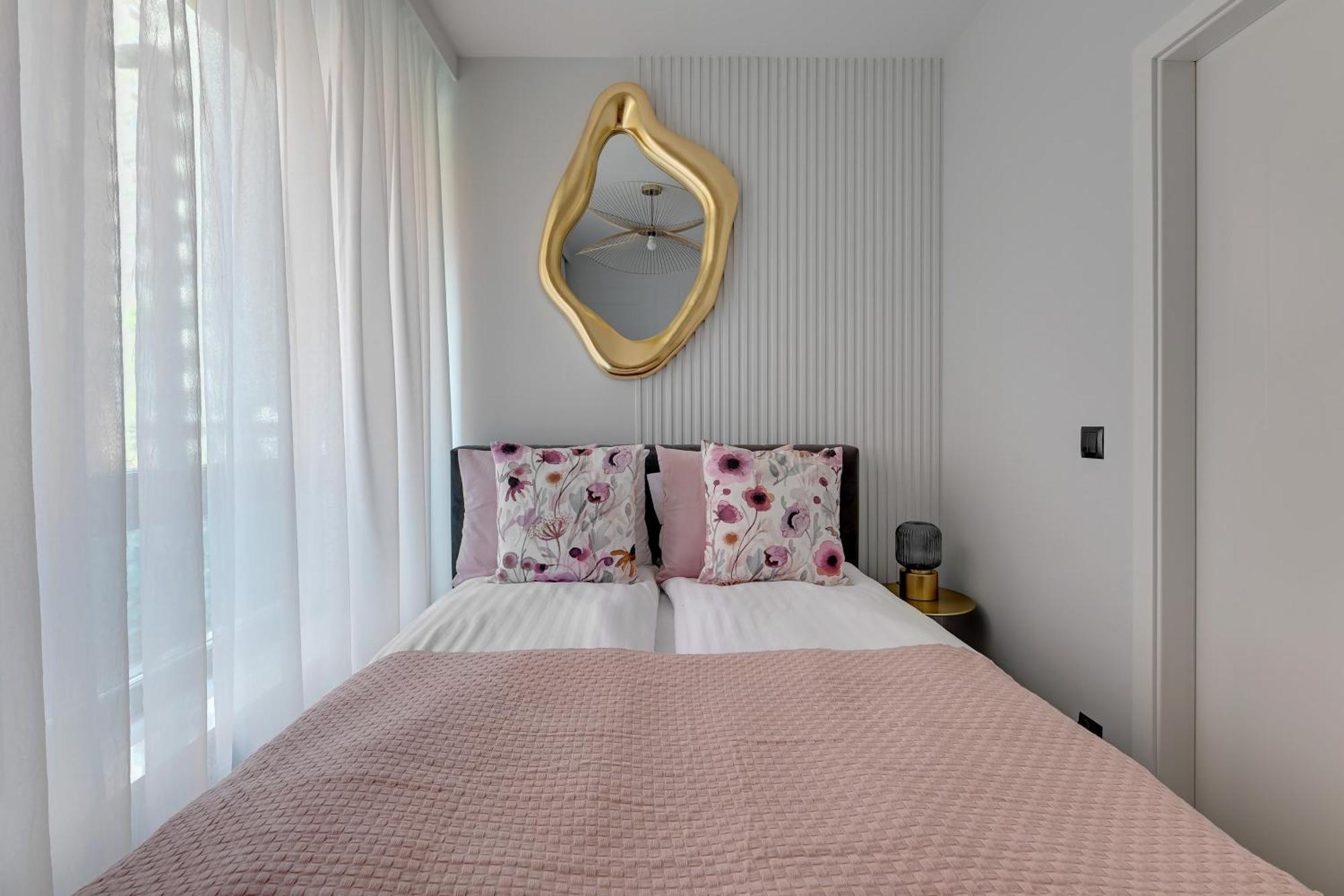 Scala 60H City Center Premium Apartments With Parking By Lion Apartments Гданьск Экстерьер фото