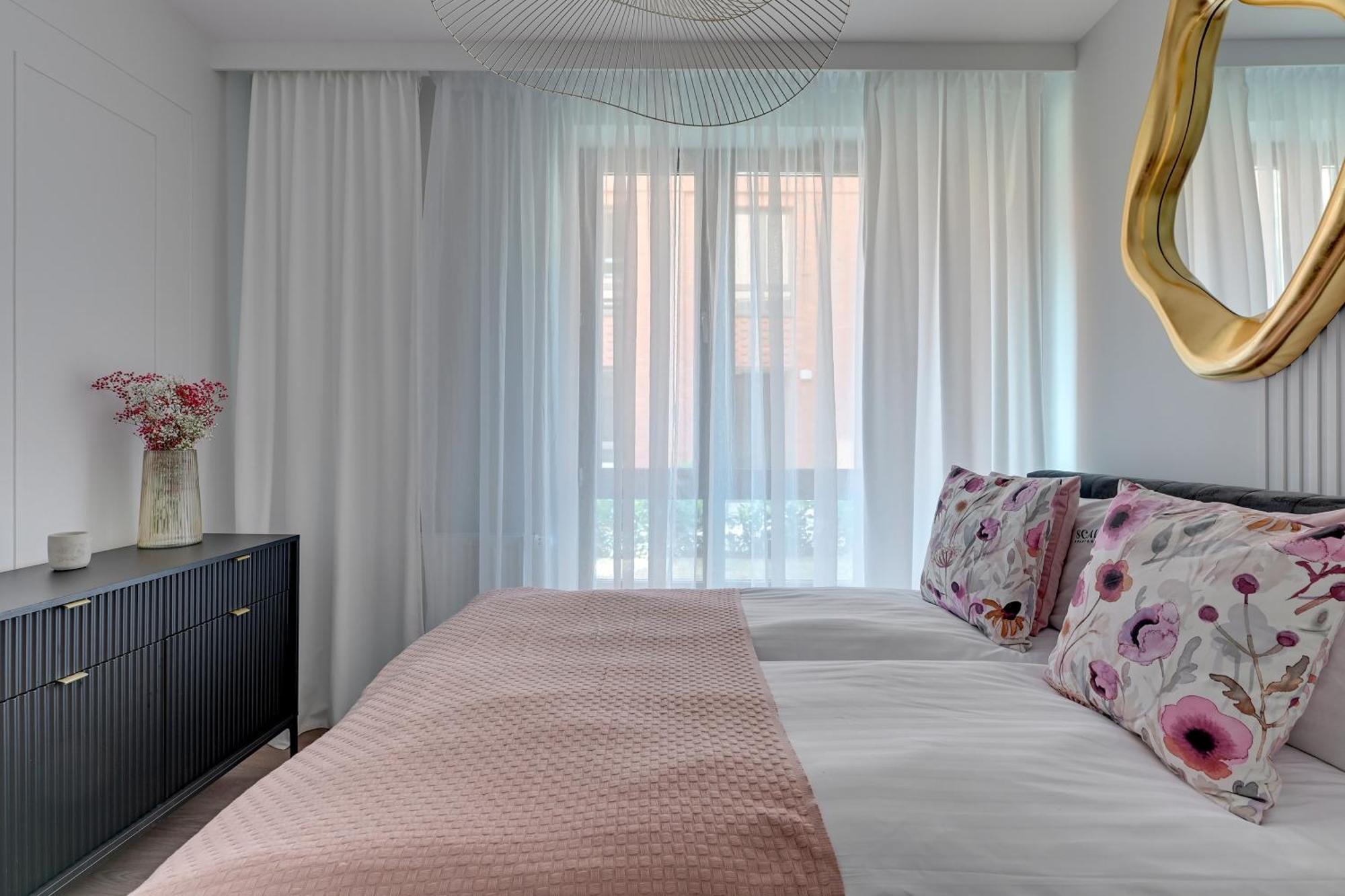 Scala 60H City Center Premium Apartments With Parking By Lion Apartments Гданьск Экстерьер фото
