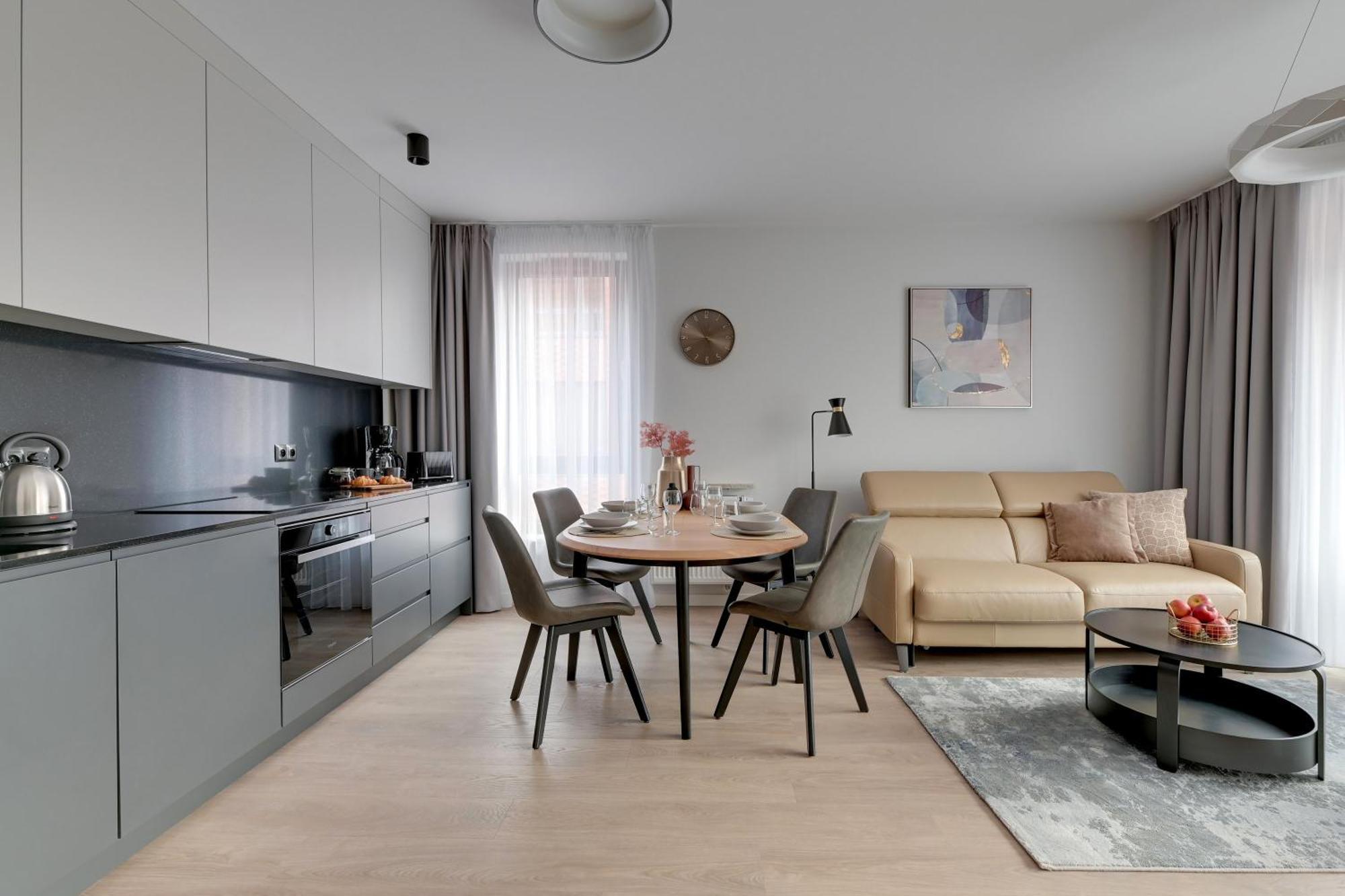 Scala 60H City Center Premium Apartments With Parking By Lion Apartments Гданьск Экстерьер фото